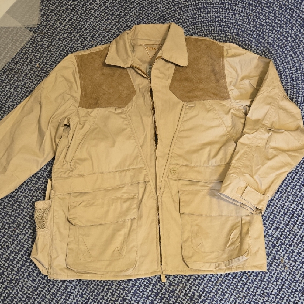 Men's Tan Shooting Jacket with Suede Shoulder Patches